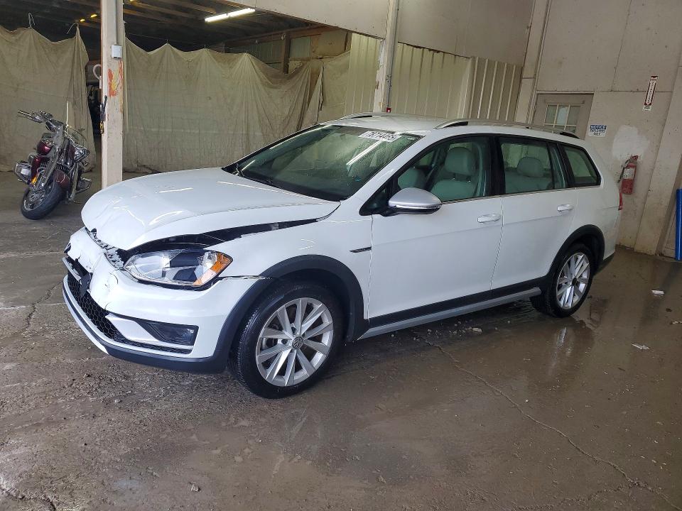 78714465 :رقم المزاد ، 3VWH17AU6HM533079 vin ، 2017 Volkswagen Golf Alltrack مزاد بيع