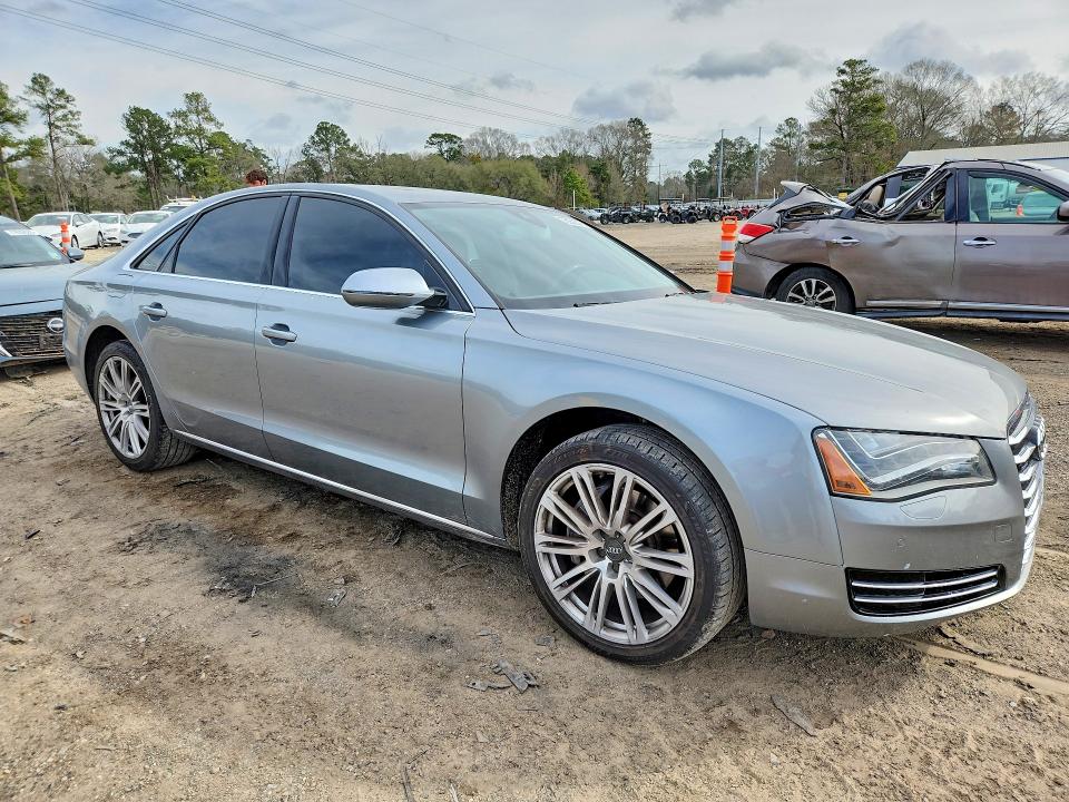 2013 Audi A8 მანქანა იყიდება აუქციონზე, vin: WAUAGAFD7DN030439, აუქციონის ნომერი: 75058575