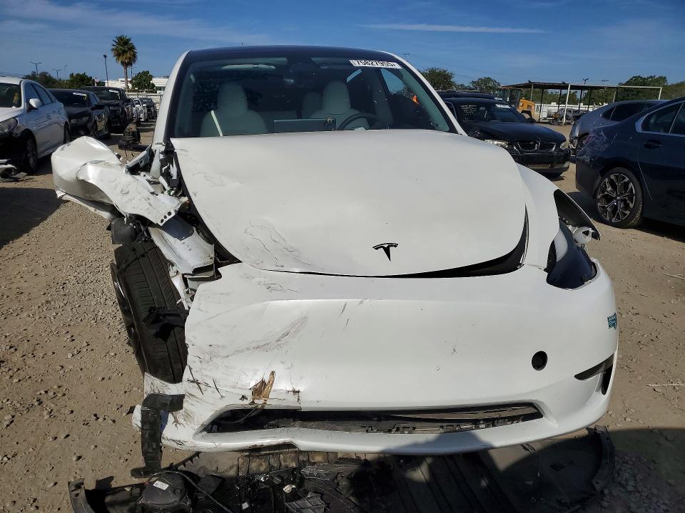 75827955 :رقم المزاد ، 7SAYGDEF3PF741129 vin ، 2023 Tesla Model Y مزاد بيع