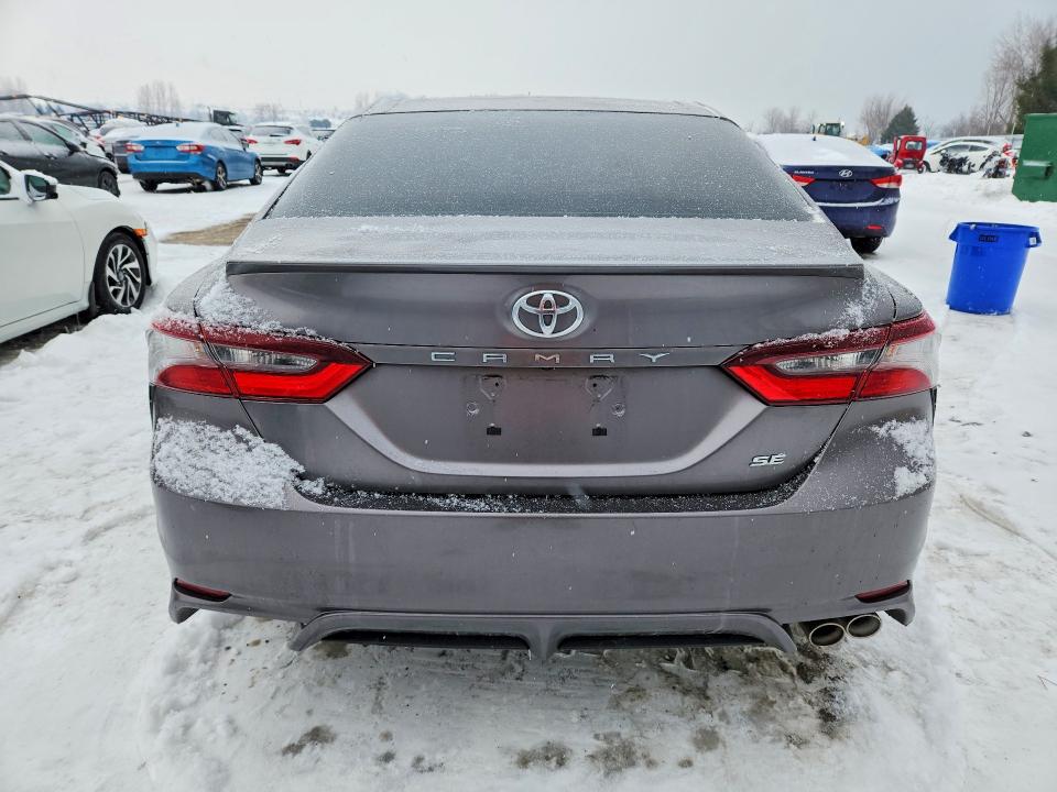 2024 Toyota Camry მანქანა იყიდება აუქციონზე, vin: 4T1G11AK7RU204507, აუქციონის ნომერი: 72766445