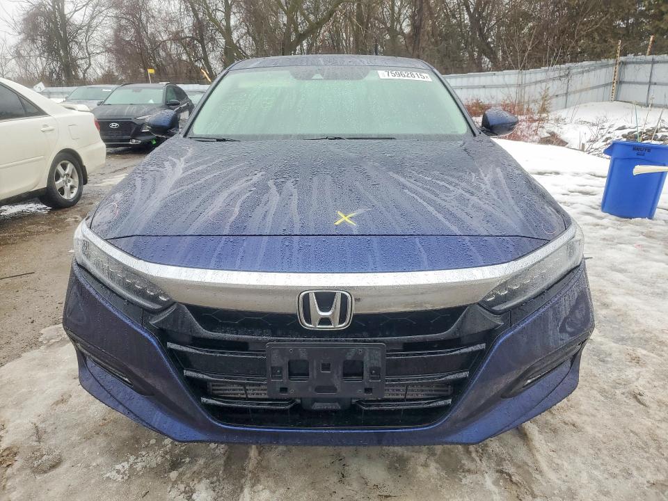 Aukcja sprzedaży 2018 Honda Accord Tou, vin: 1HGCV1F98JA800052, numer aukcji: 75962815