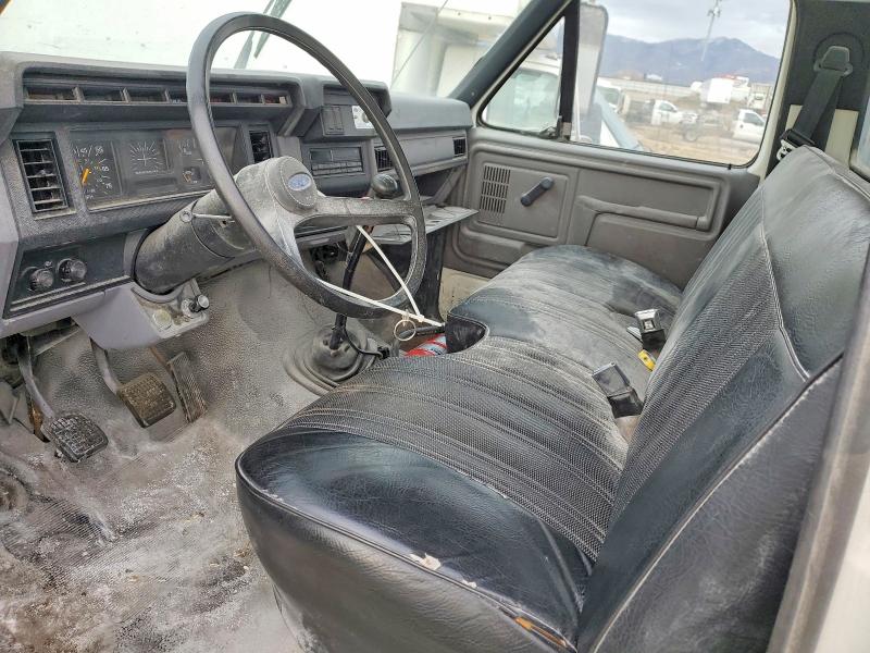 76546625 :رقم المزاد ، 1FDNF70J5SVA04083 vin ، 1995 Ford F700 مزاد بيع