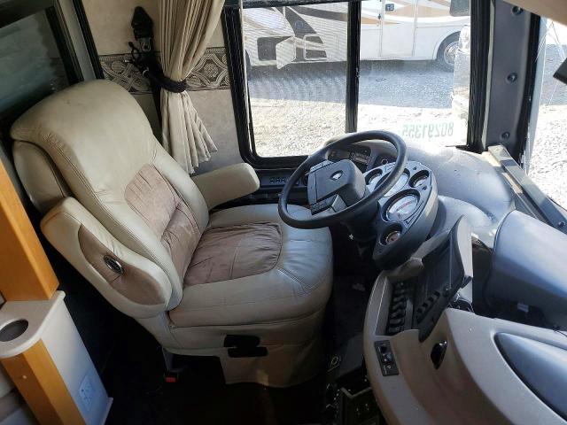 2005 Spartan Motors Motorhome მანქანა იყიდება აუქციონზე, vin: 4VZBR1J9X5C050460, აუქციონის ნომერი: 75305985