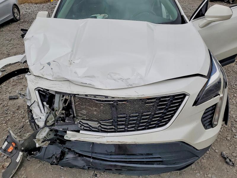 78698595 :رقم المزاد ، 1GYAZAR45NF100258 vin ، 2022 Cadillac Xt4 مزاد بيع