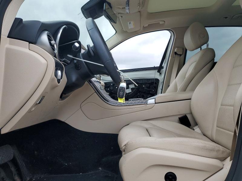 76723785 :رقم المزاد ، W1N0G8DBXNV379890 vin ، 2022 Mercedes-benz Glc مزاد بيع