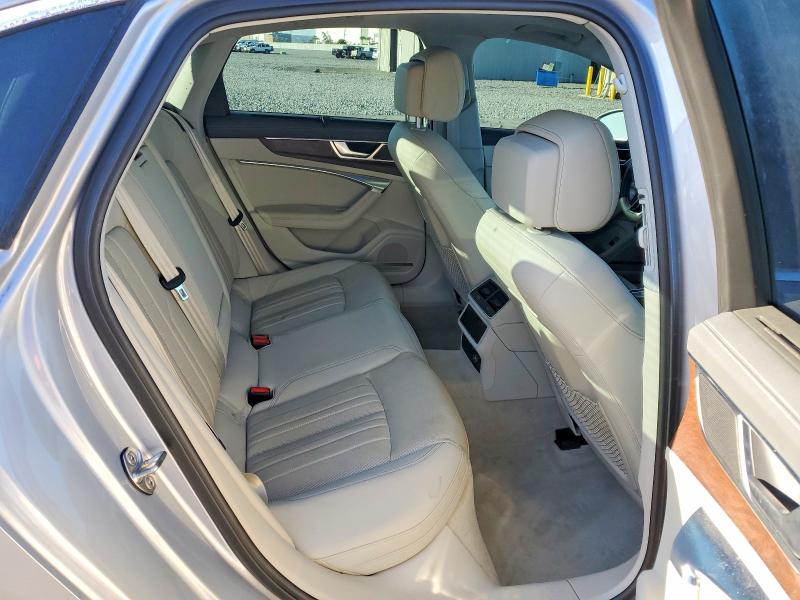 Продаж на аукціоні авто 2021 Audi A6, vin: WAUF8AF2XMN018772, номер лоту: 75949975