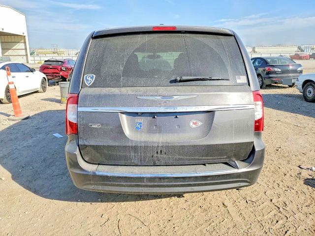 77364545 :رقم المزاد ، 2C4RC1CGXFR753868 vin ، 2015 Chrysler Town & Country مزاد بيع