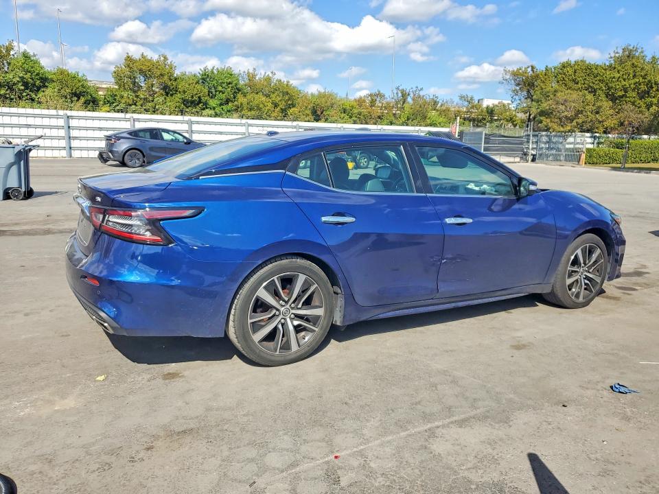 76527155 :رقم المزاد ، 1N4AA6CV8MC505726 vin ، 2021 Nissan Maxima مزاد بيع