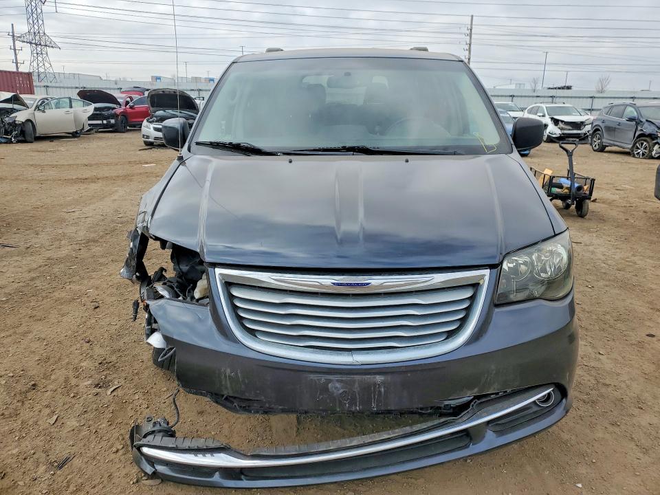 2014 Chrysler Town & Country მანქანა იყიდება აუქციონზე, vin: 2C4RC1BG9ER383822, აუქციონის ნომერი: 78713185