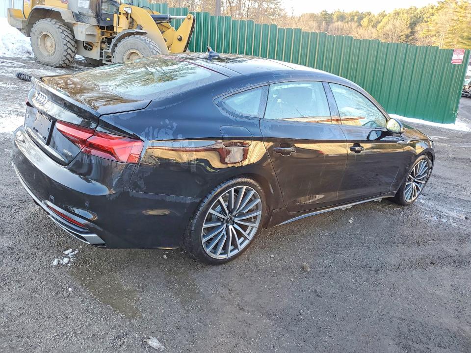 75163485 :رقم المزاد ، WAUCBCF57NA027156 vin ، 2022 Audi A5 مزاد بيع