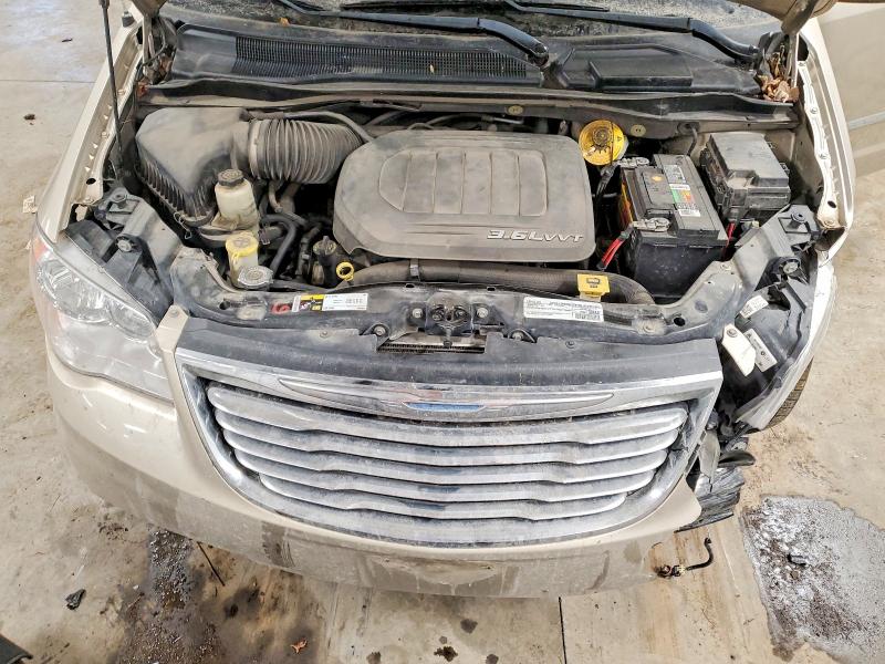 2016 Chrysler Town & Country მანქანა იყიდება აუქციონზე, vin: 2C4RC1BG9GR174194, აუქციონის ნომერი: 76770525