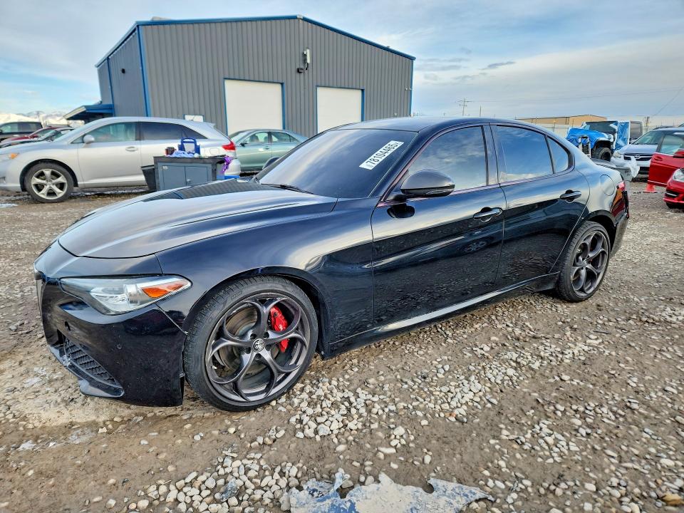 78104465 :رقم المزاد ، ZARFAMANXK7600355 vin ، 2019 Alfa Romeo Giulia مزاد بيع