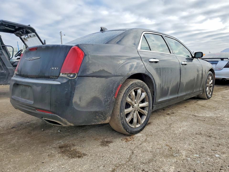 79906535 :رقم المزاد ، 2C3CCAKG3JH177339 vin ، 2018 Chrysler 300 مزاد بيع