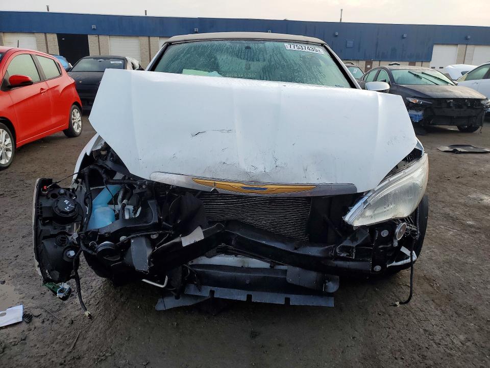 Aukcja sprzedaży 2011 Chrysler 200, vin: 1C3BC2FB4BN571909, numer aukcji: 77537435