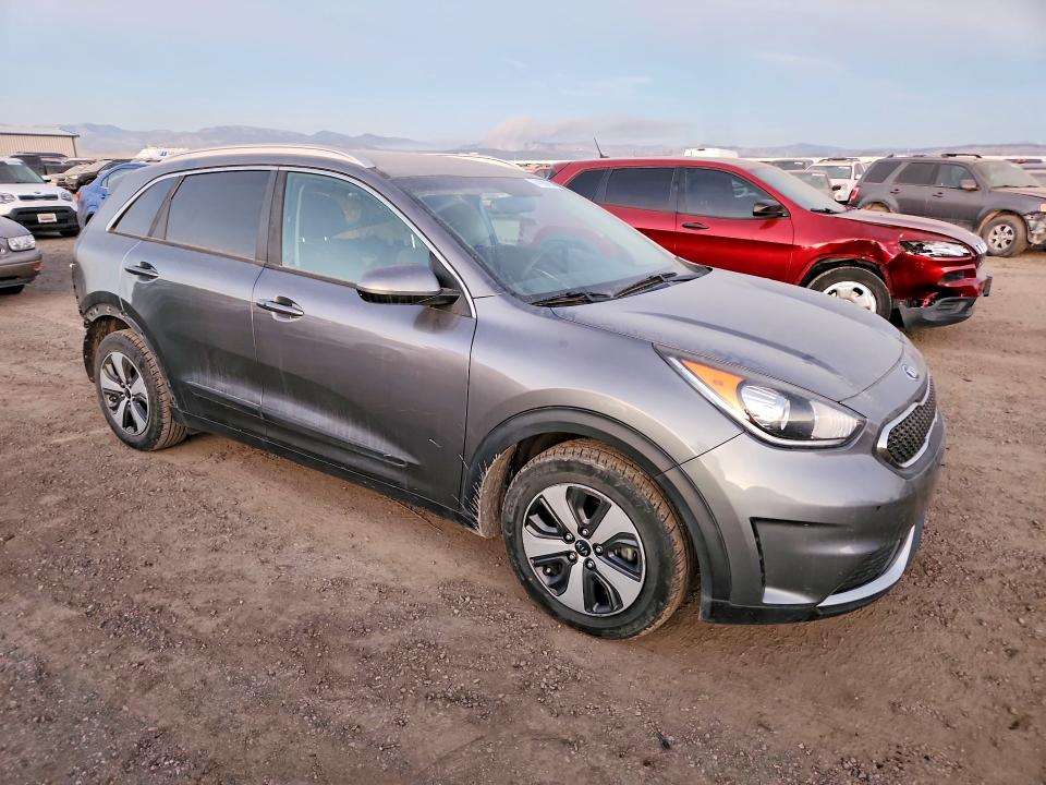 2017 Kia Niro Fe მანქანა იყიდება აუქციონზე, vin: KNDCB3LC4H5059811, აუქციონის ნომერი: 74198705