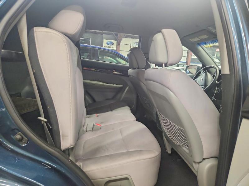 76393785 :رقم المزاد ، 5XYKT3A6XEG504139 vin ، 2014 Kia Sorento Lx مزاد بيع