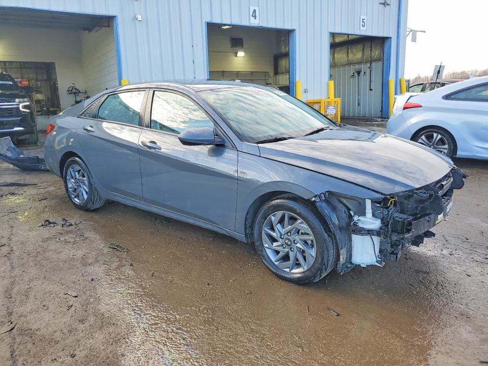 Продажа на аукционе авто 2024 Hyundai Elantra, vin: KMHLM4DG0RU765131, номер лота: 76549595