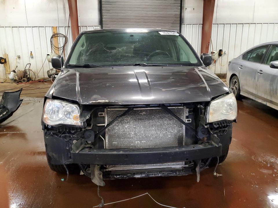 2016 Chrysler Town & Country მანქანა იყიდება აუქციონზე, vin: 2C4RC1BG0GR305531, აუქციონის ნომერი: 76361045