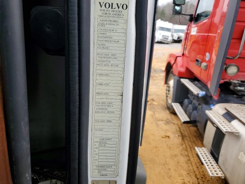 2017 Volvo Vnl მანქანა იყიდება აუქციონზე, vin: 4V4N39TGXHN988031, აუქციონის ნომერი: 77429885