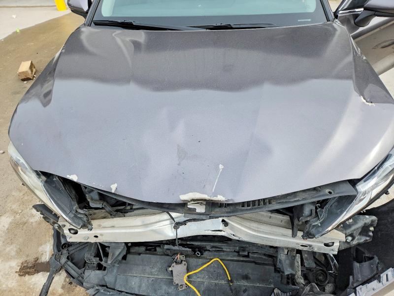 75438165 :رقم المزاد ، 4T1G11AK7LU918239 vin ، 2020 Toyota Camry مزاد بيع