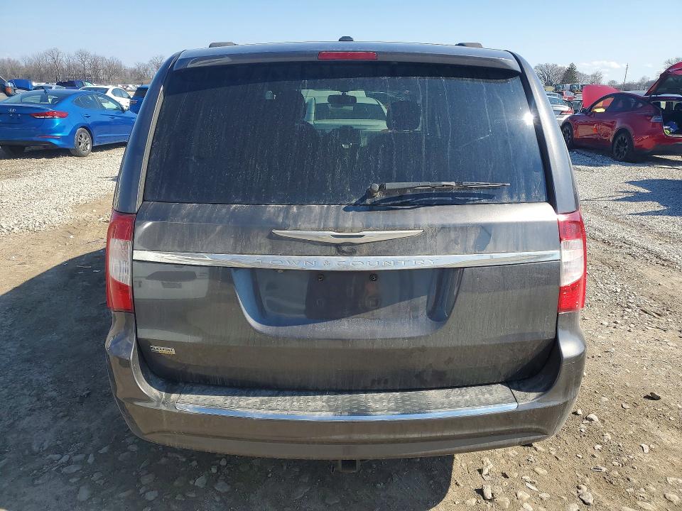79400865 :رقم المزاد ، 2C4RC1BG4FR577482 vin ، 2015 Chrysler Town & Country مزاد بيع