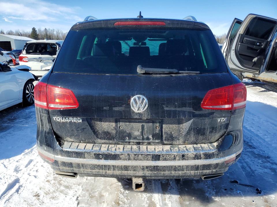 Aukcja sprzedaży 2015 Volkswagen Touareg, vin: WVGEP9BP4FD003402, numer aukcji: 75730895