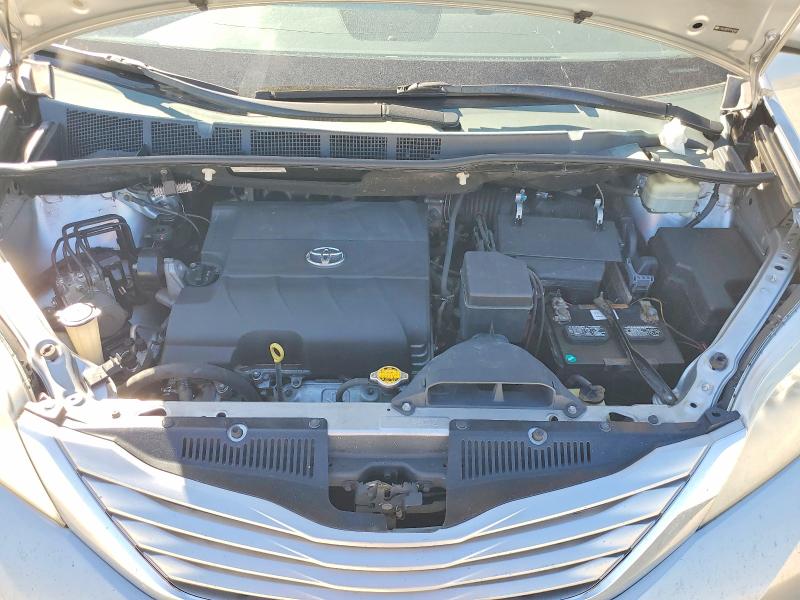 2015 Toyota Sienna მანქანა იყიდება აუქციონზე, vin: 5TDKK3DC4FS540482, აუქციონის ნომერი: 75618875