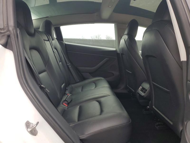 78376305 :رقم المزاد ، 5YJ3E1EAXMF084275 vin ، 2021 Tesla Model 3 مزاد بيع