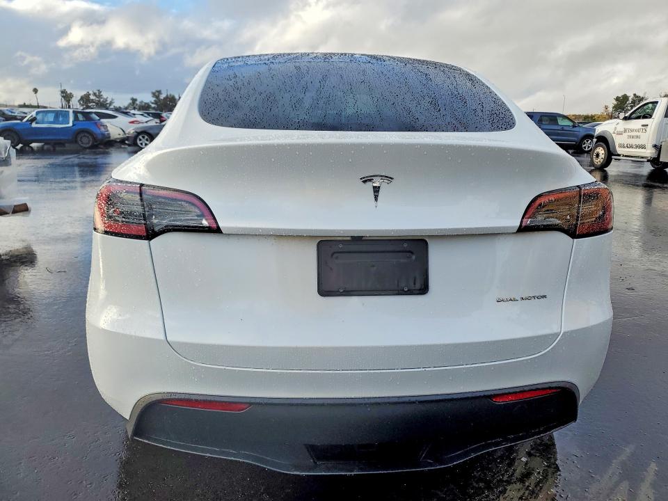 Aukcja sprzedaży 2024 Tesla Model Y, vin: 7SAYGDEE4RA250334, numer aukcji: 77226975