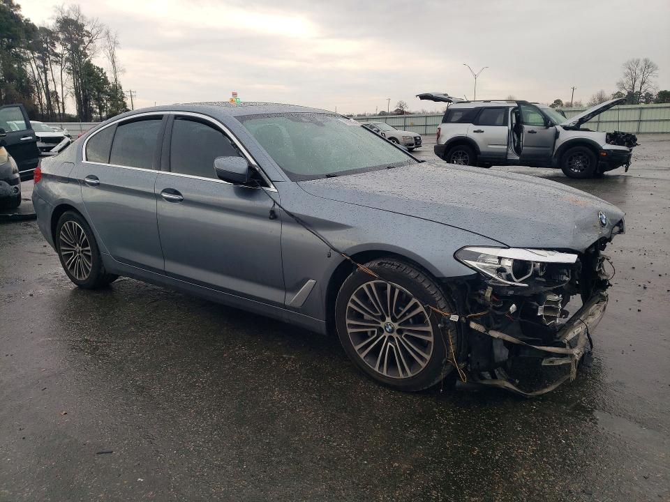76595885 :رقم المزاد ، WBAJA5C56JWA36120 vin ، 2018 Bmw 530 مزاد بيع