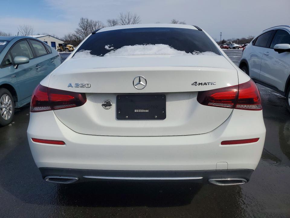 2021 Mercedes-benz A მანქანა იყიდება აუქციონზე, vin: W1K3G4FB2MJ301352, აუქციონის ნომერი: 78602225