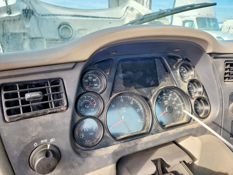 Продажа на аукционе авто 2018 Peterbilt 579, vin: 1XPBA48X7JD446427, номер лота: 77527075
