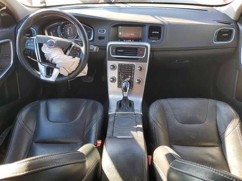 Продаж на аукціоні авто 2018 Volvo V60, vin: YV140MEL4J2390029, номер лоту: 75737805