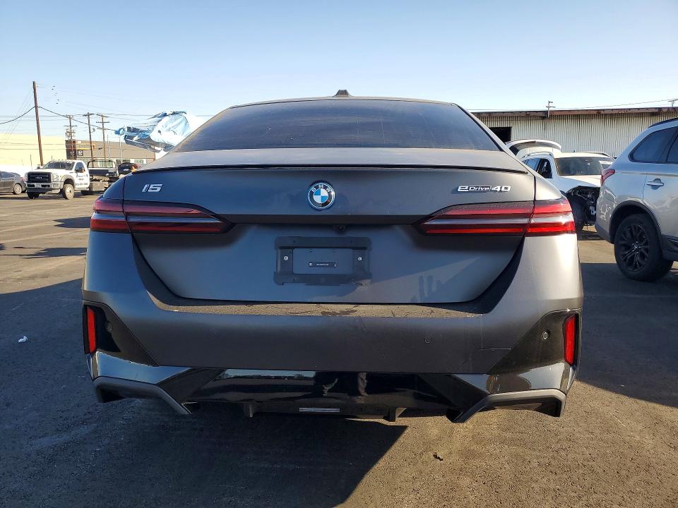 2026 Bmw I5 მანქანა იყიდება აუქციონზე, vin: WBY63HG02TCV14181, აუქციონის ნომერი: 76014635