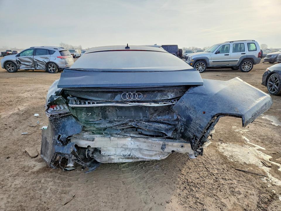 2019 Audi A7 მანქანა იყიდება აუქციონზე, vin: WAUV2AF27KN075845, აუქციონის ნომერი: 76421935