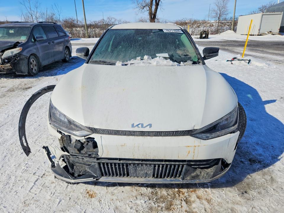 2024 Kia Ev6 მანქანა იყიდება აუქციონზე, vin: KNDC3DLC6R5223760, აუქციონის ნომერი: 76711035