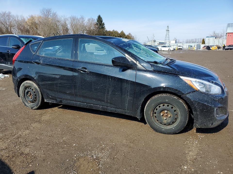 79359915 :رقم المزاد ، KMHCT5AE2HU349141 vin ، 2017 Hyundai Accent مزاد بيع