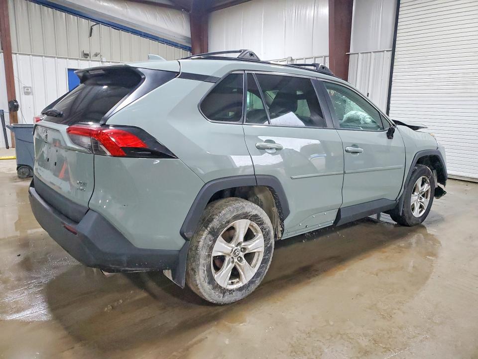 Продаж на аукціоні авто 2021 Toyota Rav4, vin: 2T3P1RFV9MW204557, номер лоту: 74785805