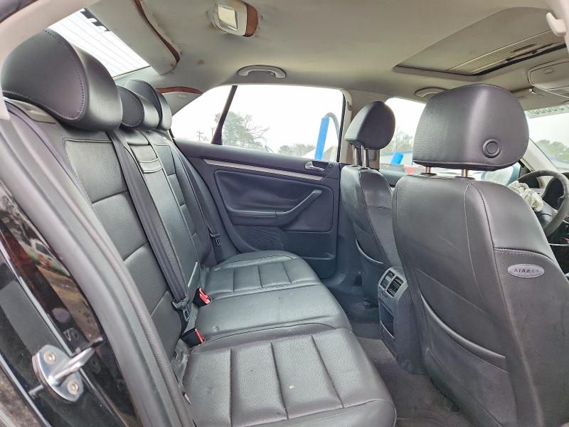 Продажа на аукционе авто 2005 Volkswagen New Jetta, vin: 3VWSG71K35M636927, номер лота: 75796335