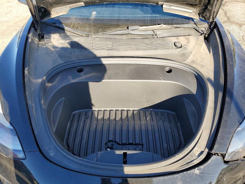 2022 Tesla Model 3 მანქანა იყიდება აუქციონზე, vin: 5YJ3E1EA4NF373363, აუქციონის ნომერი: 77094315