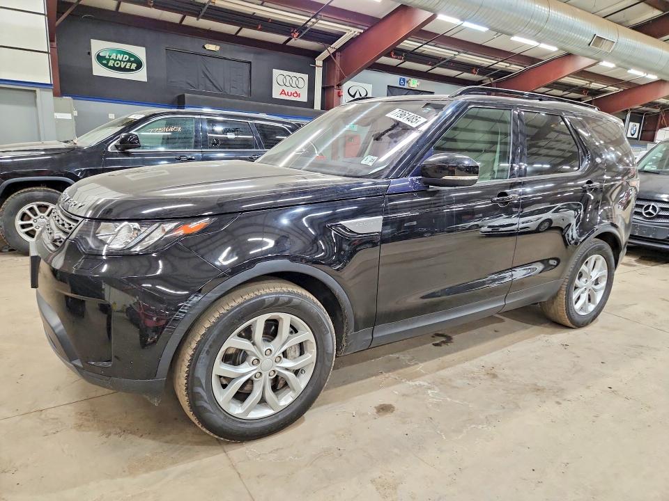77961485 :رقم المزاد ، SALRG2RV9JA057928 vin ، 2018 Land Rover Discovery مزاد بيع