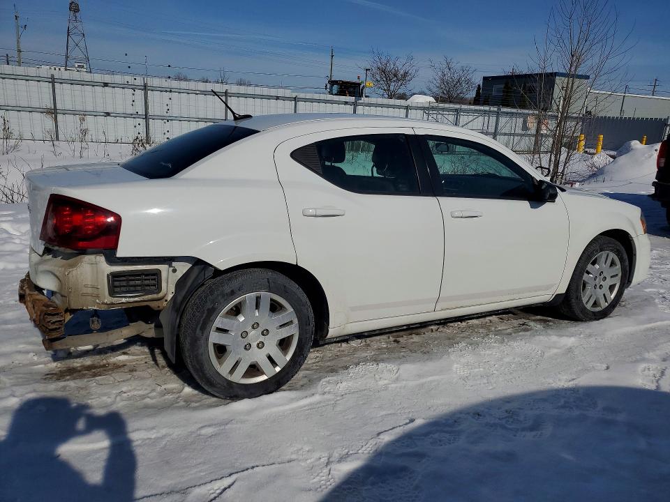 76790515 :رقم المزاد ، 1C3CDZAB9DN558805 vin ، 2013 Dodge Avenger Se مزاد بيع