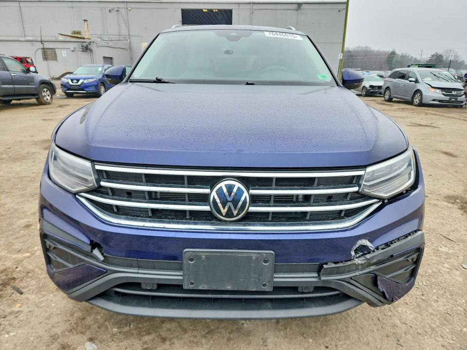 2022 Volkswagen Tiguan მანქანა იყიდება აუქციონზე, vin: 3VV3B7AX9NM058643, აუქციონის ნომერი: 76446015