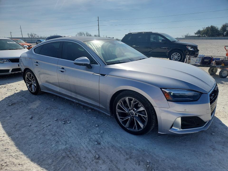 2021 Audi A5 მანქანა იყიდება აუქციონზე, vin: WAUABCF54MA019571, აუქციონის ნომერი: 78170195