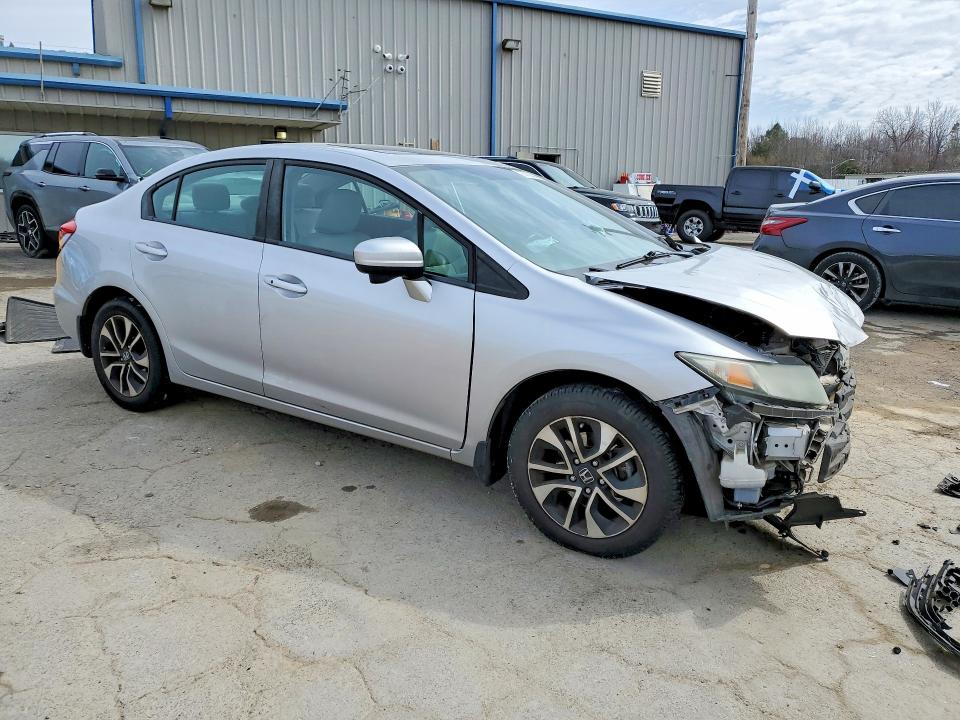 Продаж на аукціоні авто 2015 Honda Civic, vin: 19XFB2F83FE020580, номер лоту: 78700005