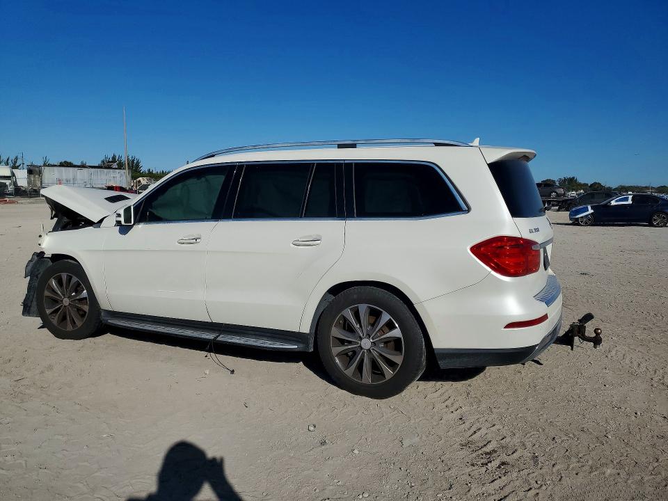 Продаж на аукціоні авто 2015 Mercedes-benz Gl, vin: 4JGDF2EE5FA587813, номер лоту: 75966425