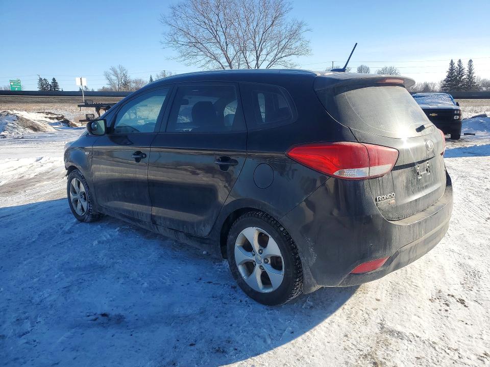 74817145 :رقم المزاد ، KNAHT8A33F7093966 vin ، 2015 Kia Rondo مزاد بيع