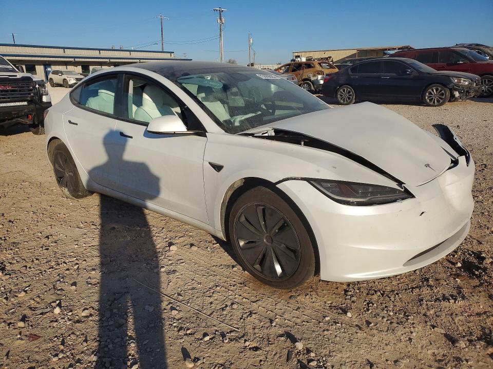 Продажа на аукционе авто 2025 Tesla Model 3, vin: 5YJ3E1EAXSF968679, номер лота: 75889825
