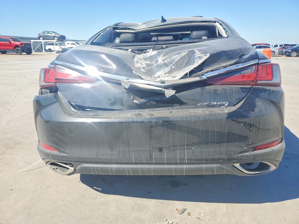 76128265 :رقم المزاد ، 58ABZ1B13KU034217 vin ، 2019 Lexus Es مزاد بيع