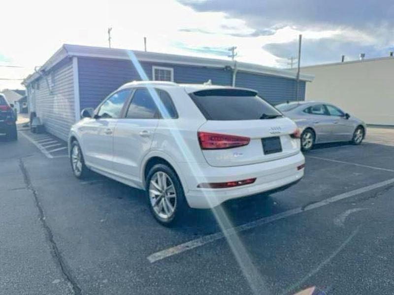 Продаж на аукціоні авто 2018 Audi Q3 Premium, vin: WA1BCCFS6JR027592, номер лоту: 76592055